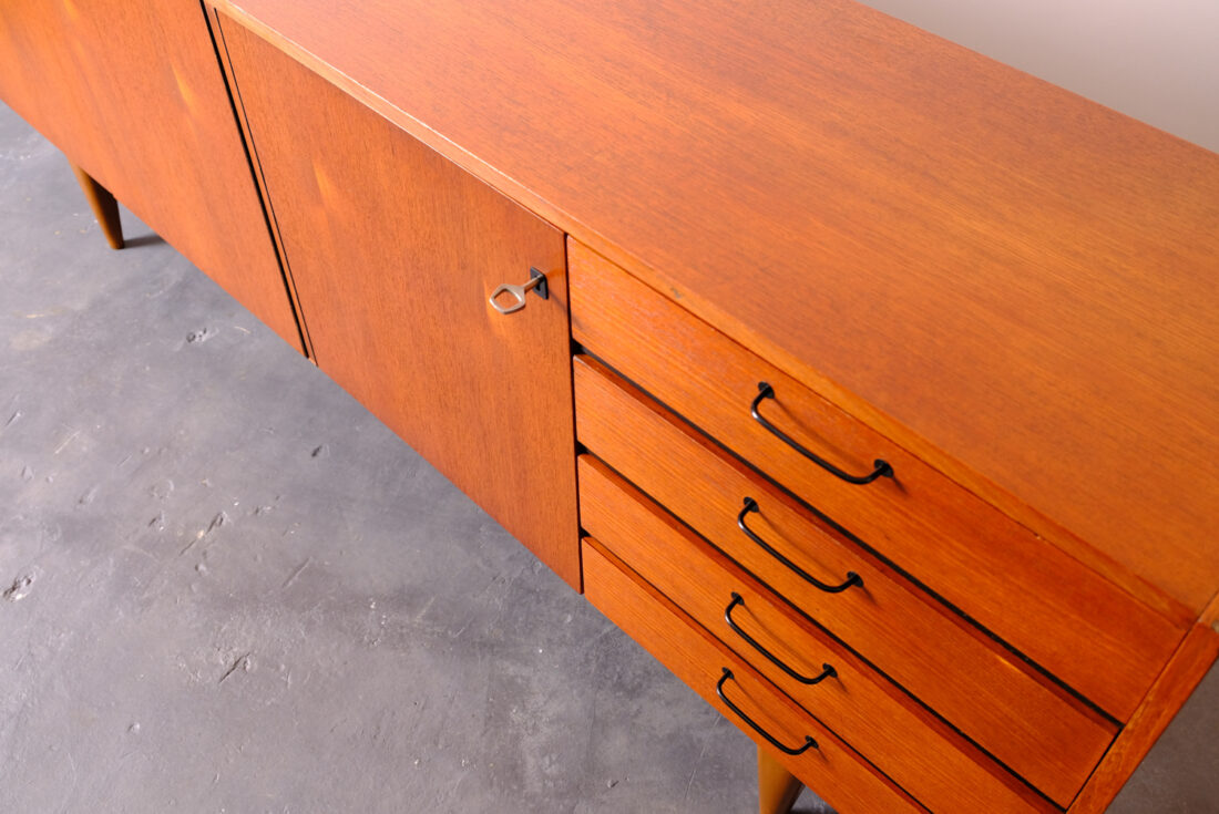 sideboard anni 60